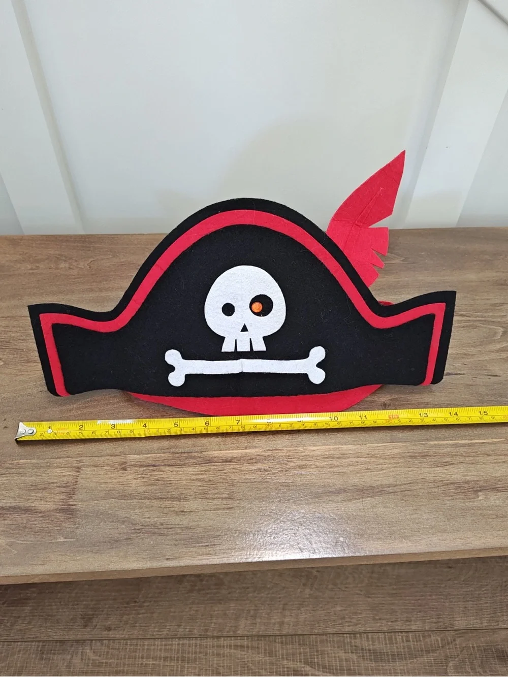 Toddler Pirate Hat & Party Banner - EUC